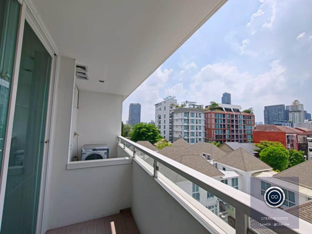 Spacious Living | Villa Sikhara Thonglor 25 | 2-Bedroom Condo