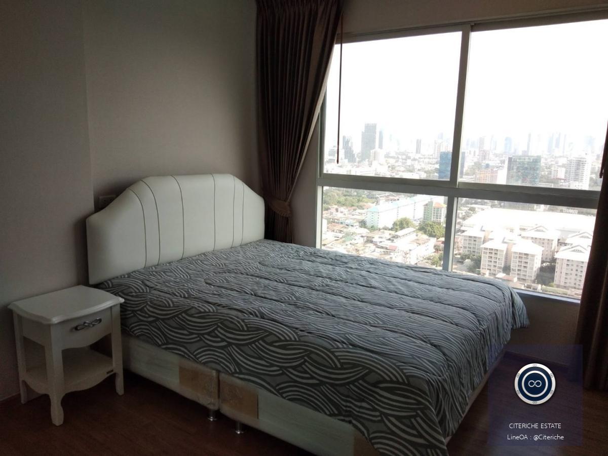 ชั้นสูงสุดวิวแม่น้ำ | Fuse Chan-Sathorn | ดูเพล็กซ์คอนโด 2 ห้องนอน
