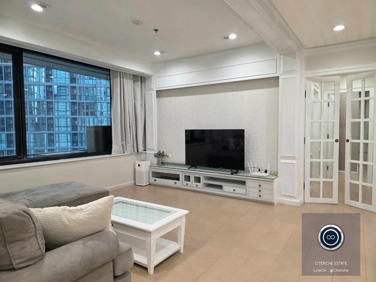 Spacious Living Open View | Baan Piyasathon | Luxury 2-Bedroom Condo