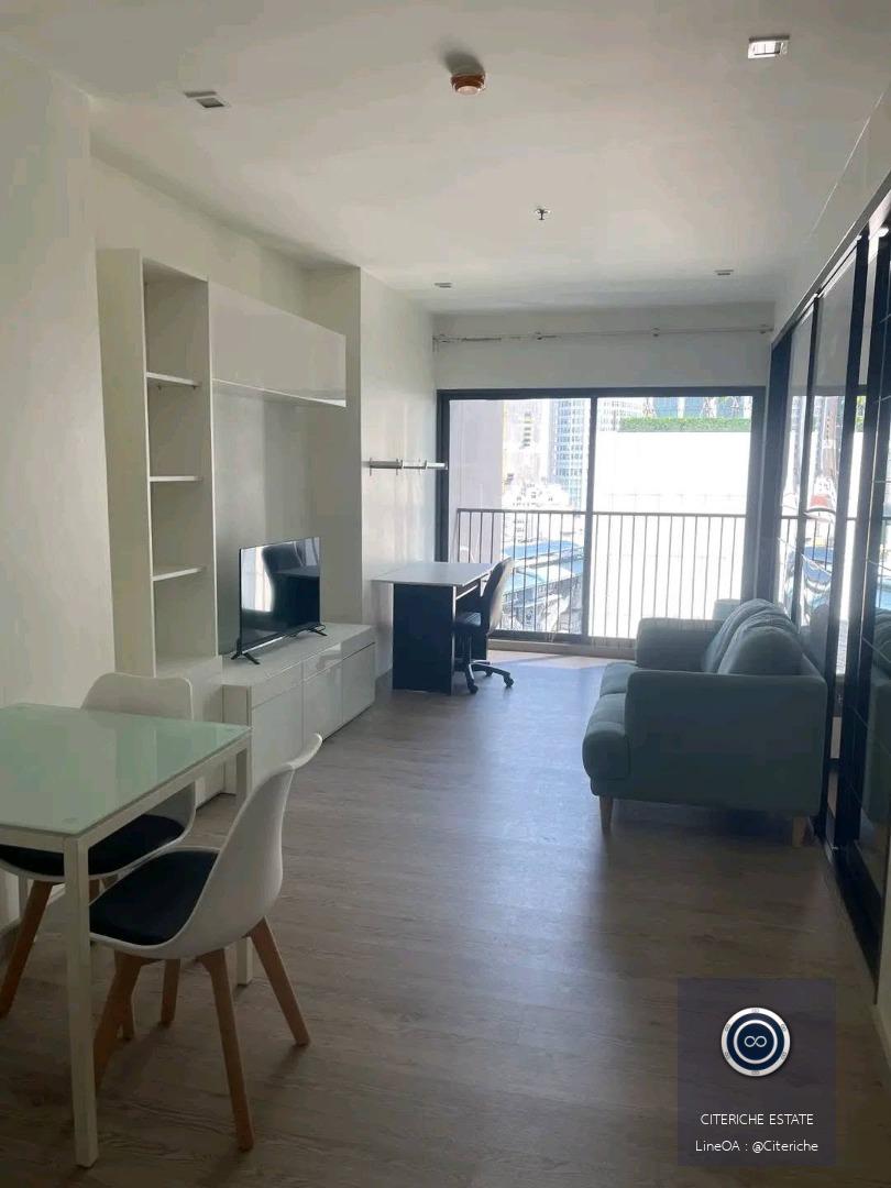 Fully Furnished Living | Noble Remix Thonglor | Luxury Condo