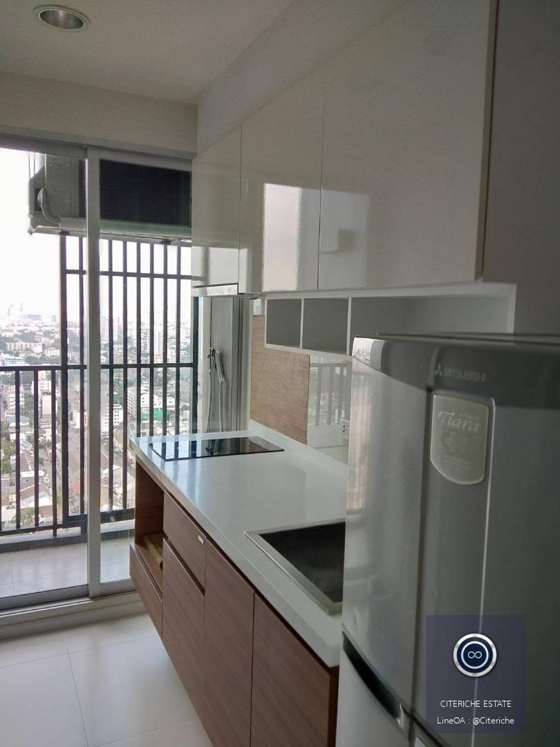 ชั้นสูงสุดวิวแม่น้ำ | Fuse Chan-Sathorn | ดูเพล็กซ์คอนโด 2 ห้องนอน
