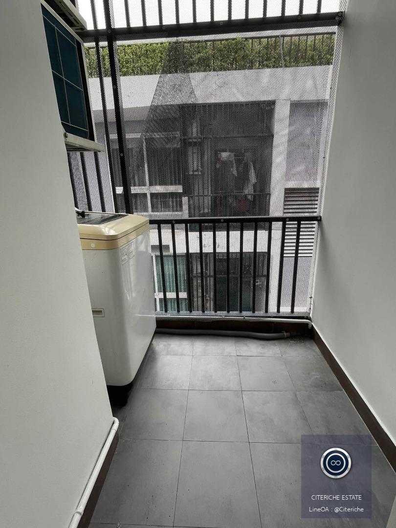 Top Floor Living | Budget Condo Tiwanon | Luxury 1-Bedroom Condo