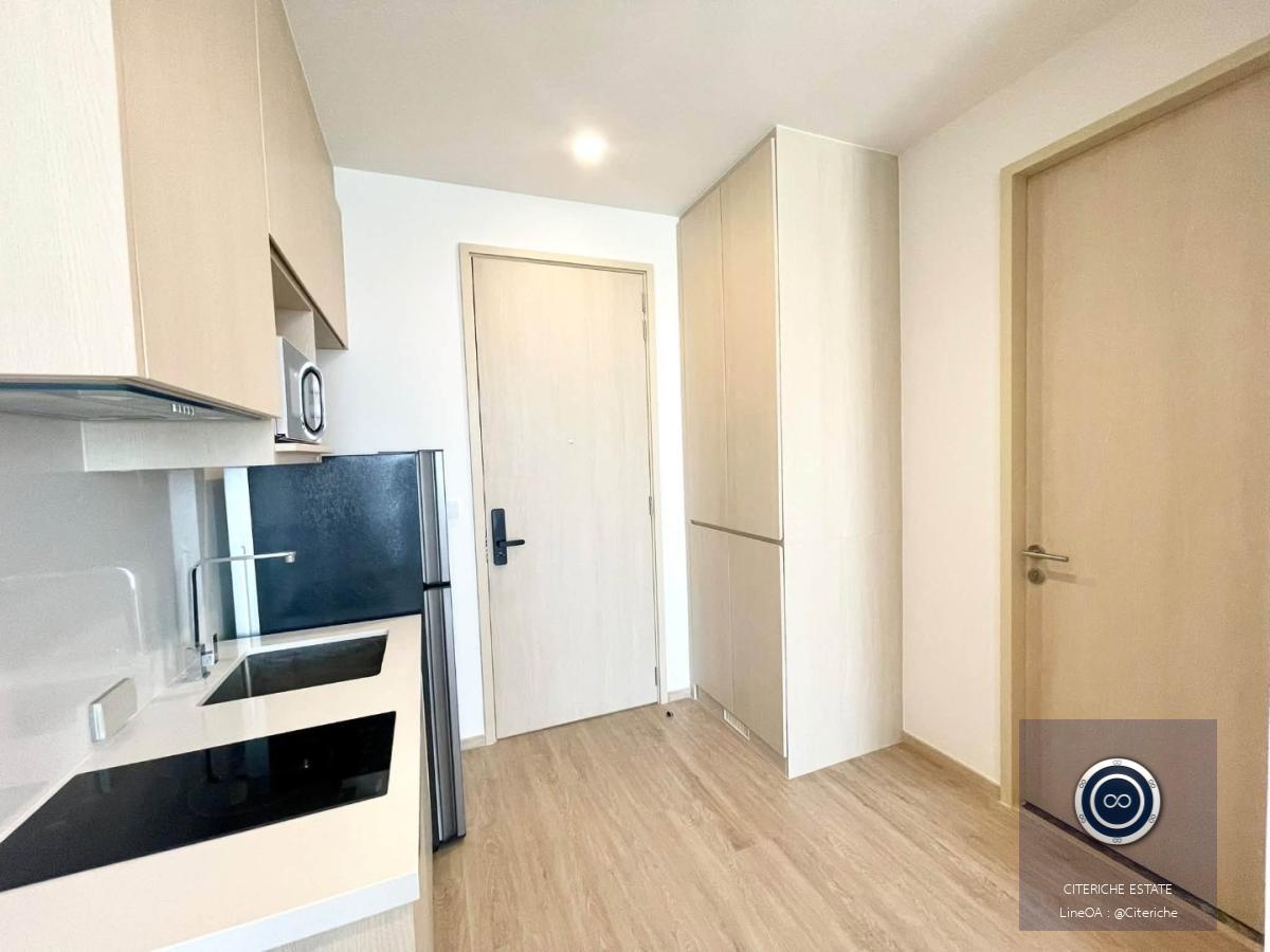 Fully Equipped Living | Noble State 39 | Luxury 1-Bedroom Condo