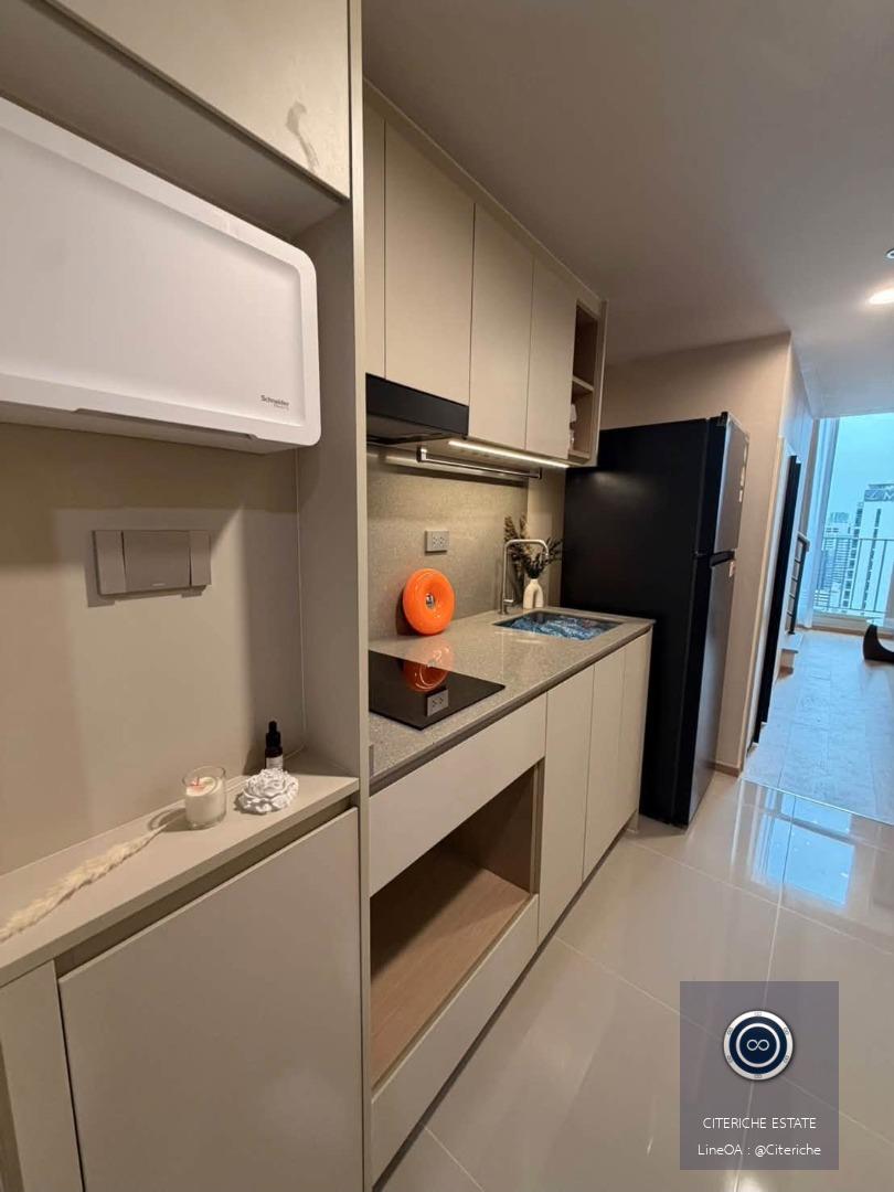 City View Duplex | คัลเลอร์ จุฬา | Luxury 1-Bedroom Condo