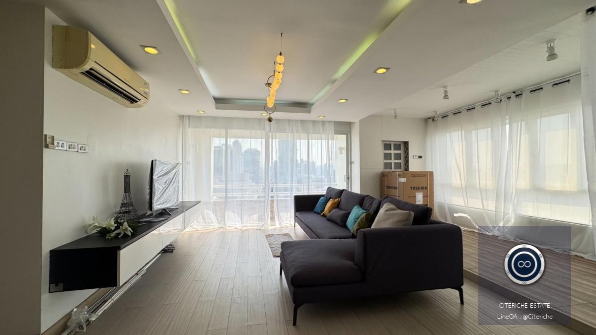 Spacious Jacuzzi Living | Srivara Mansion | Luxury 3-Bedroom Condo