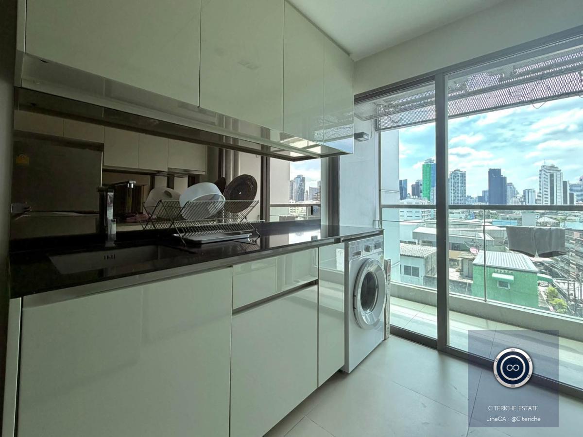 Fully Furnished & Ready to Move In | The Room Charoenkrung 30 | Luxury 1-Bedroom Condo