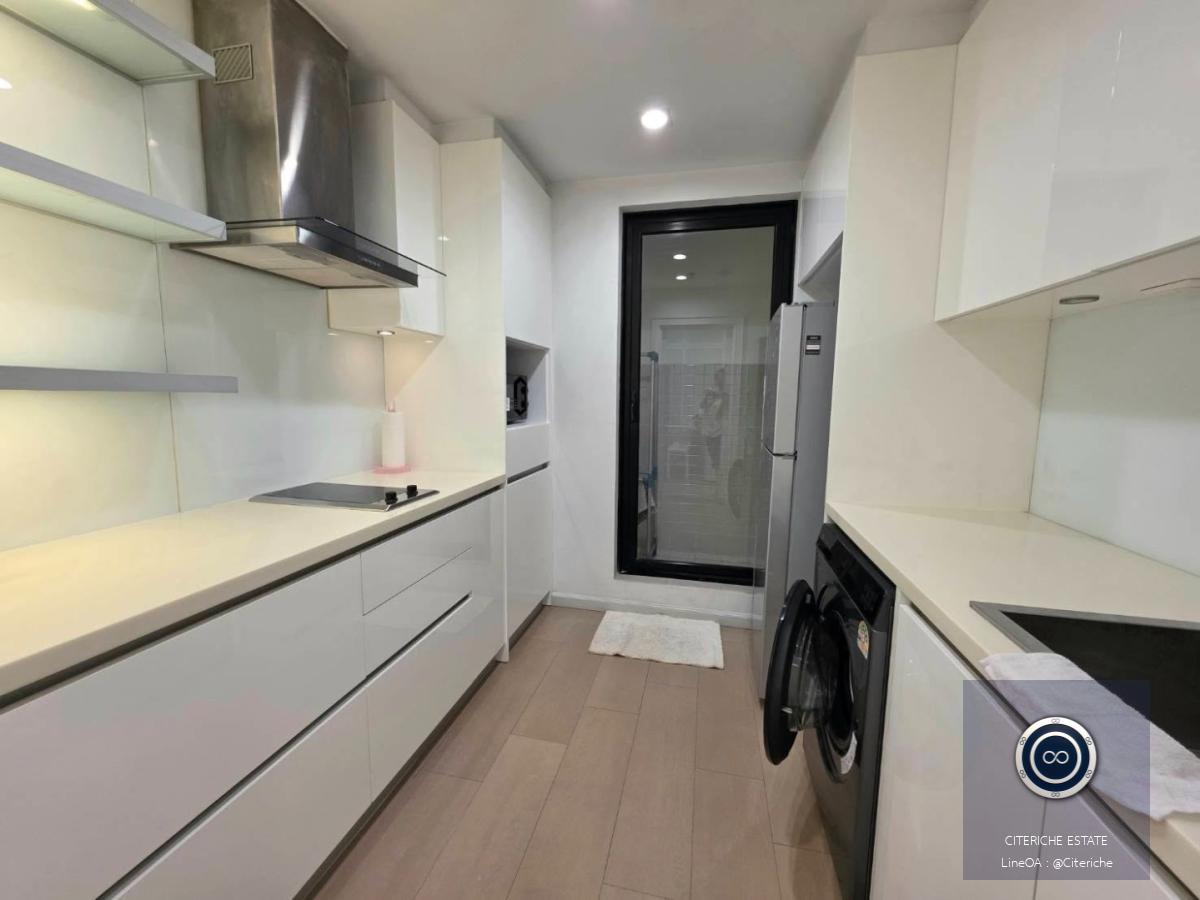Spacious Living Open View | Baan Piyasathon | Luxury 2-Bedroom Condo