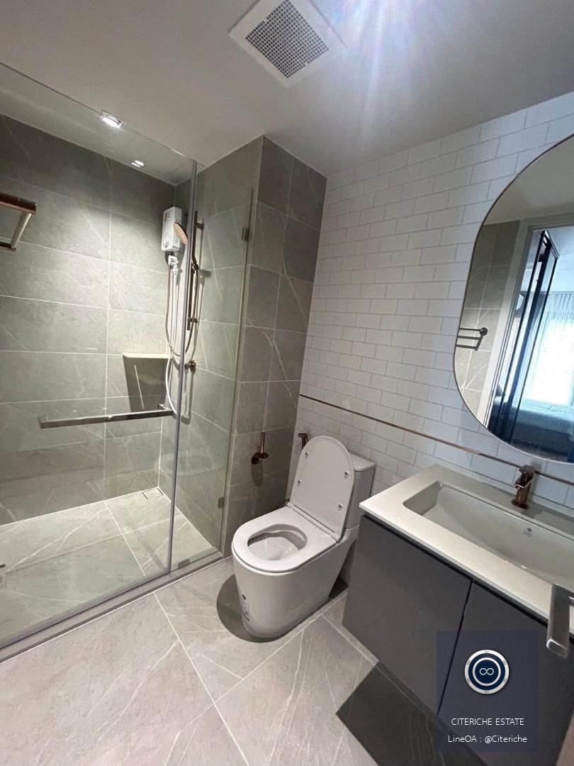 Pool View Corner Unit | Chapter Thonglor 25 | Luxury 1-Bedroom Condo