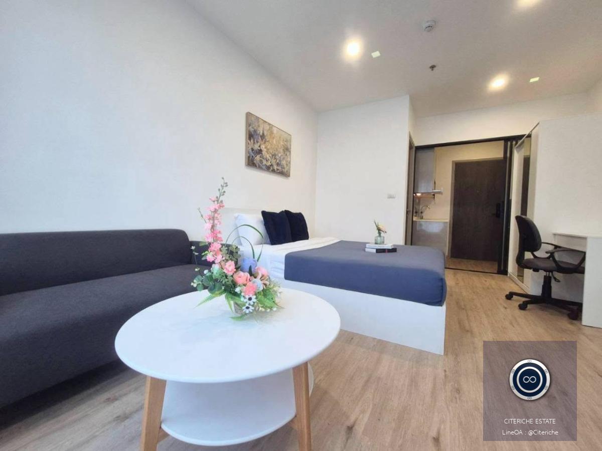 Fully Furnished & High Floor Living | The Rich Rama 9 - Srinakarin | Luxury Condo