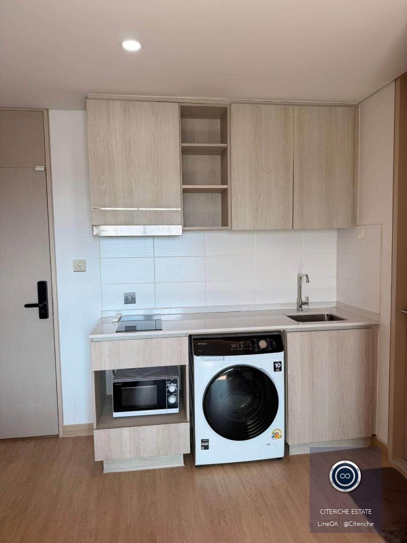 High Floor Minimalist Living | Lumpini Suite Dindaeng - Ratchaprarop | Luxury 1-Bedroom Condo
