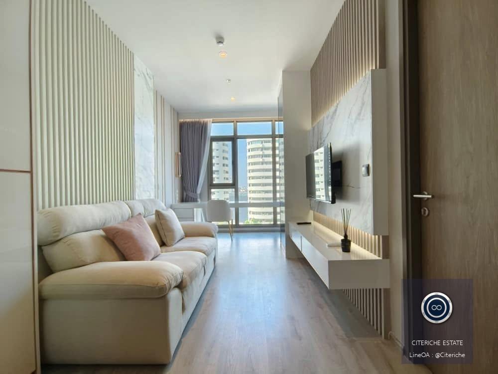 Open City View | Rhythm Ekkamai Estate | Luxury 1-Bedroom Condo