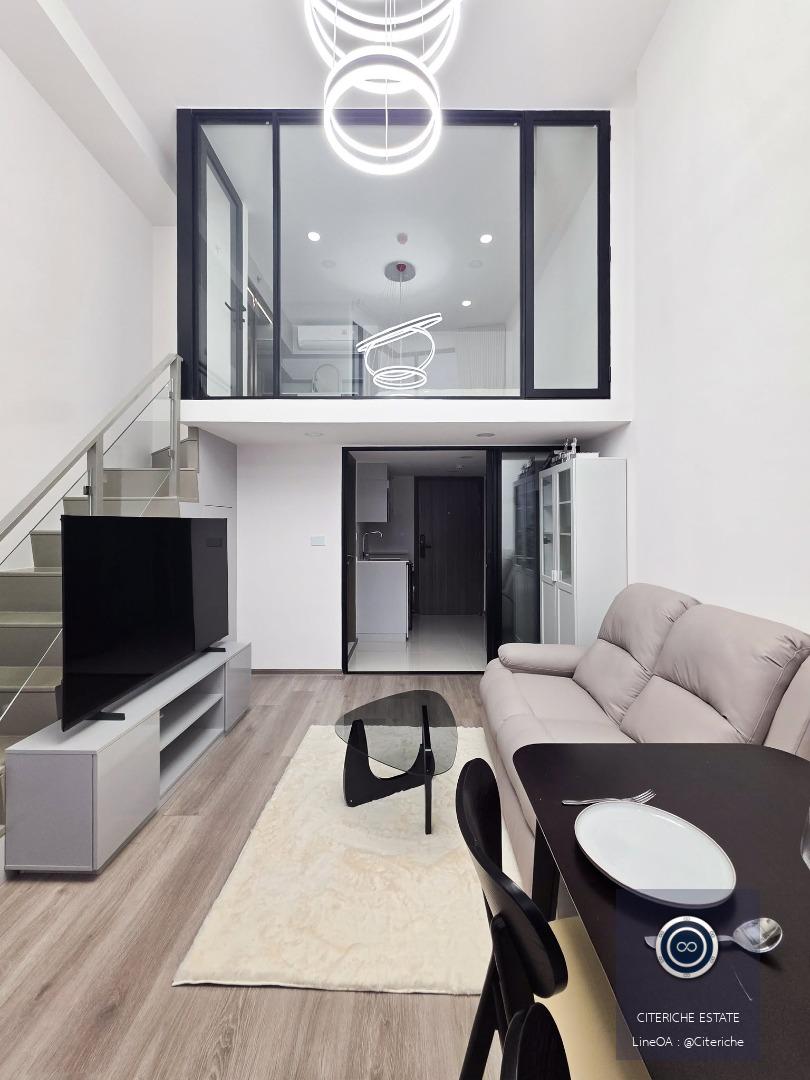 Auspicious River-Bend Views High Floor | Knightsbridge Space Sukhumvit-Rama 4 | Luxury 1-Bedroom Condo