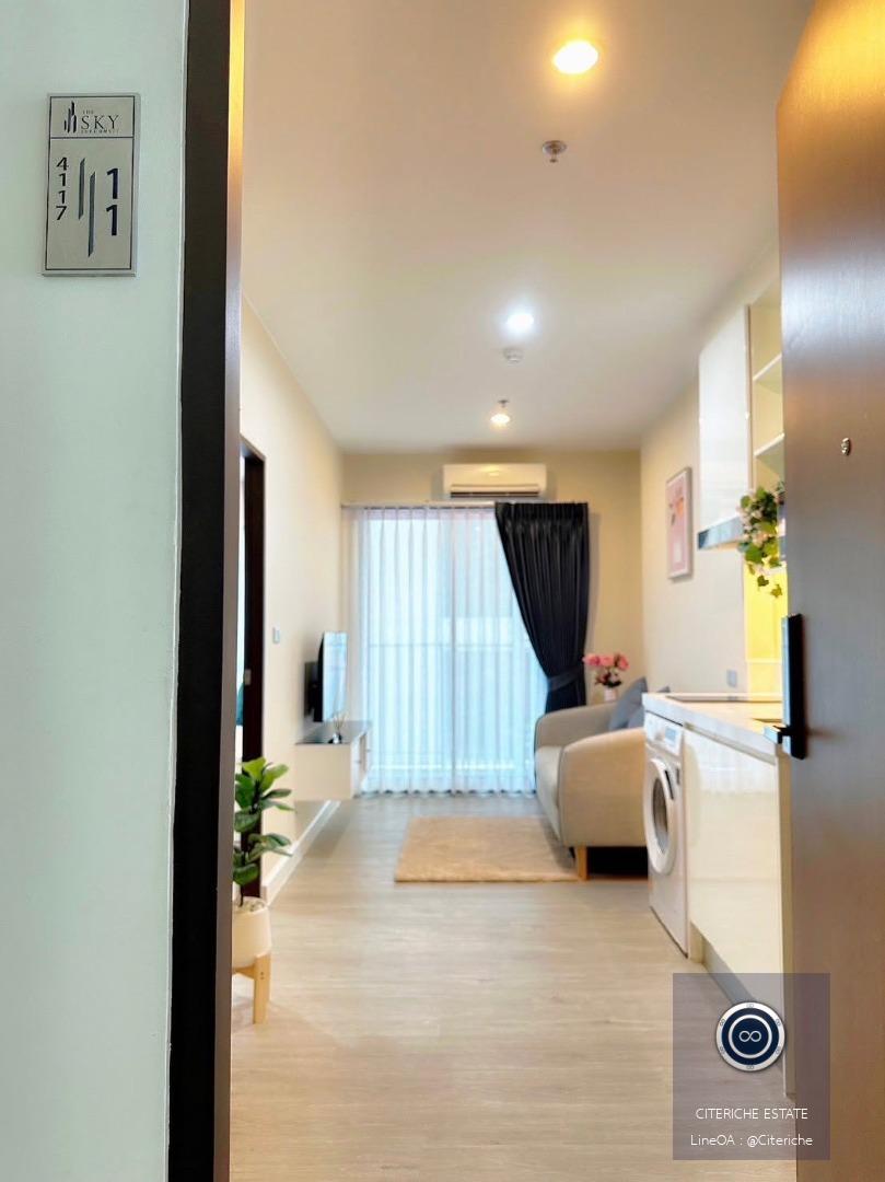 BTS Skywalk Access | The Sky Sukhumvit | Luxury Fully Furnished Condo